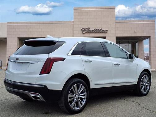 2023 Cadillac XT5 Premium Luxury