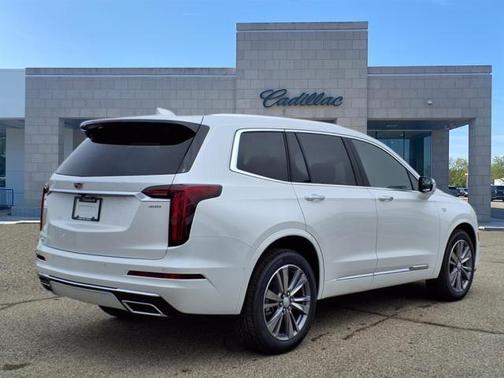 2025 Cadillac XT6 Premium Luxury AWD