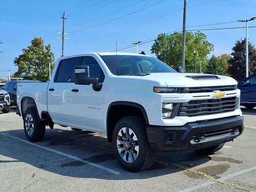 2026 Chevrolet Silverado 2500 Custom