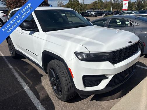 2022 Jeep Grand Cherokee Altitude