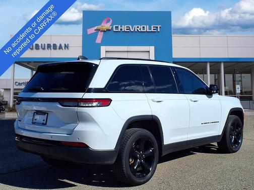 2022 Jeep Grand Cherokee Altitude