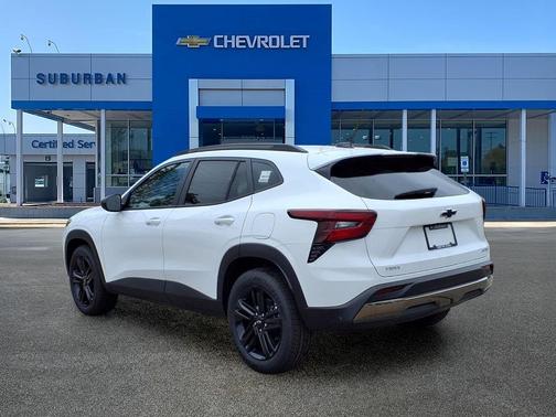 Summit White 2026 Chevrolet Trax FWD ACTIV