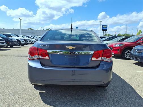 2013 Chevrolet Cruze LS