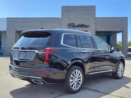 2025 Cadillac XT6 Premium Luxury AWD