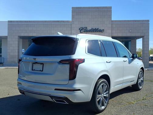 2025 Cadillac XT6 Premium Luxury AWD