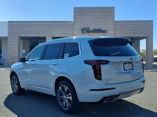 2025 Cadillac XT6 Premium Luxury AWD