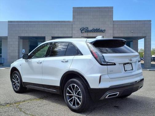 2025 Cadillac XT4 Sport