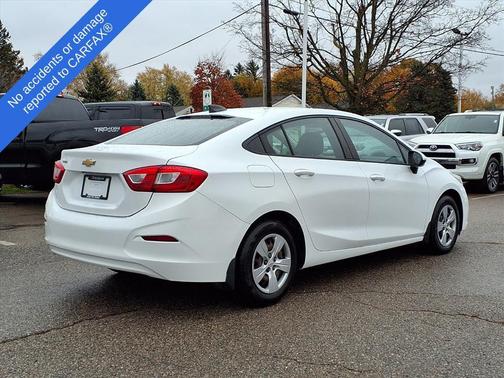 2017 Chevrolet Cruze LS