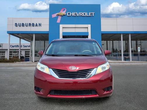 2012 Toyota Sienna LE