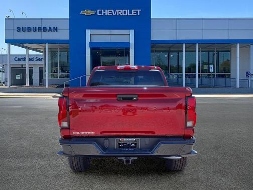 Radiant Red Tintcoat 2026 Chevrolet Colorado Z71