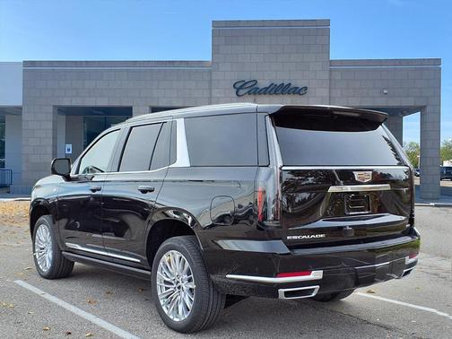 2026 Cadillac Escalade Luxury