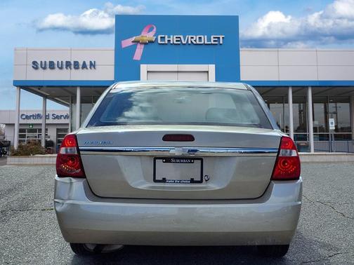 2004 Chevrolet Malibu Base