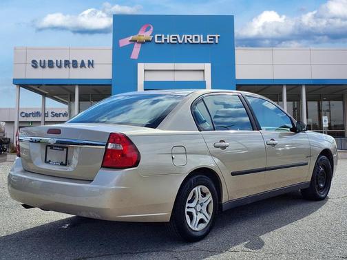 2004 Chevrolet Malibu Base