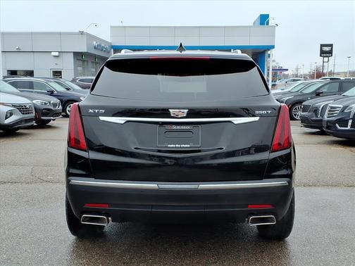 2022 Cadillac XT5 Luxury