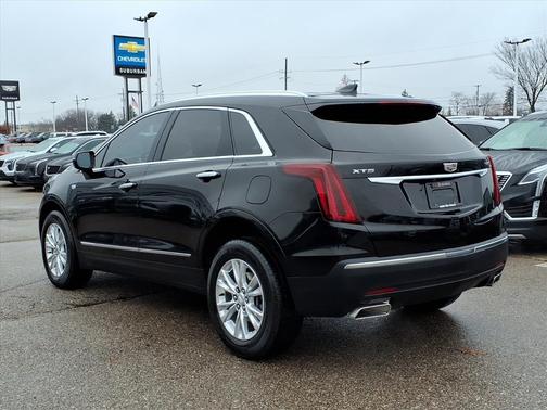 2022 Cadillac XT5 Luxury