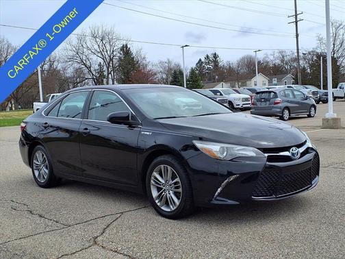 2015 Toyota Camry Hybrid 