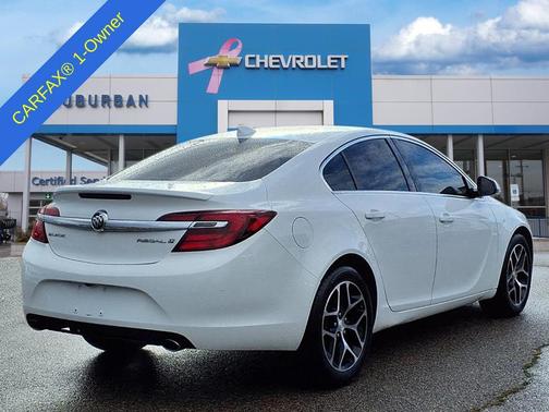 2017 Buick Regal Turbo Sport Touring