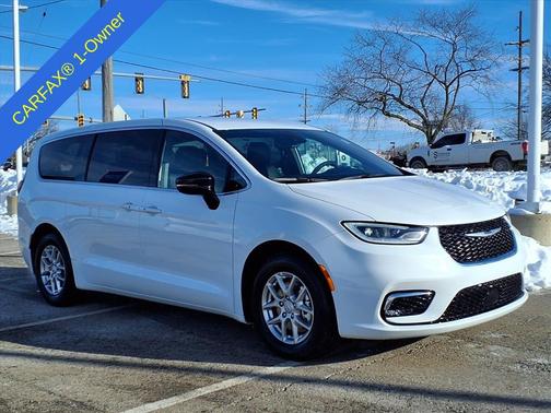 2026 Chrysler Pacifica L