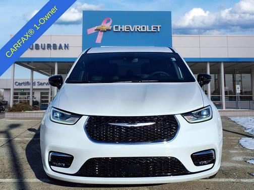 2026 Chrysler Pacifica L