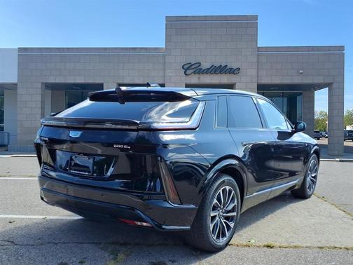 2026 Cadillac LYRIQ Sport