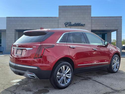2026 Cadillac XT5 Premium Luxury