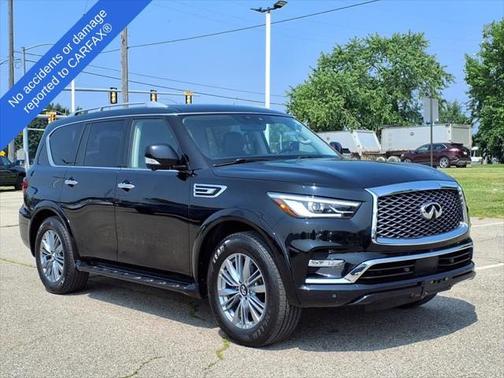 2021 INFINITI QX80 Luxe