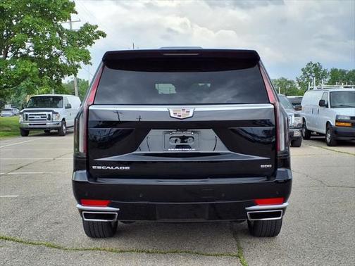 2023 Cadillac Escalade ESV Premium Luxury