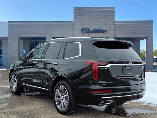 2025 Cadillac XT6 Premium Luxury AWD