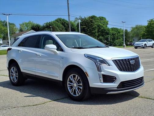 2022 Cadillac XT5 Premium Luxury