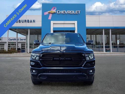 Diamond Black Crystal Pearlcoat 2021 RAM 1500 Big Horn/Lone Star