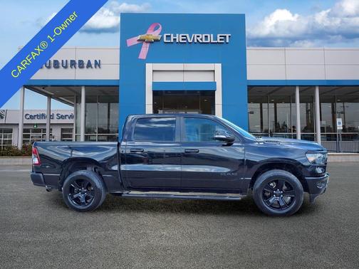 Diamond Black Crystal Pearlcoat 2021 RAM 1500 Big Horn/Lone Star