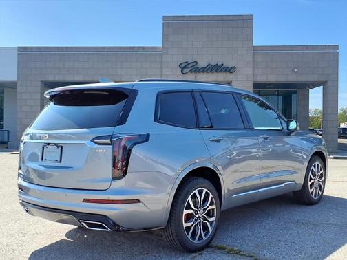 2025 Cadillac XT6 Sport AWD