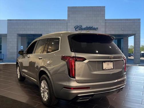2025 Cadillac XT6 Luxury AWD