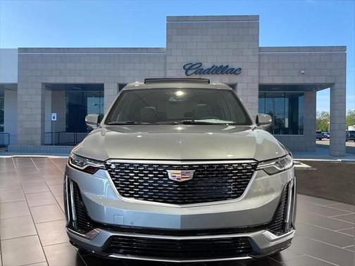 2025 Cadillac XT6 Luxury AWD