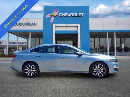 Sterling Gray Metallic 2024 Chevrolet Malibu FWD RS