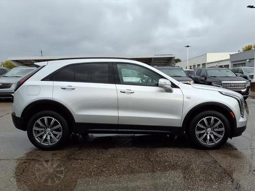 2022 Cadillac XT4 Sport