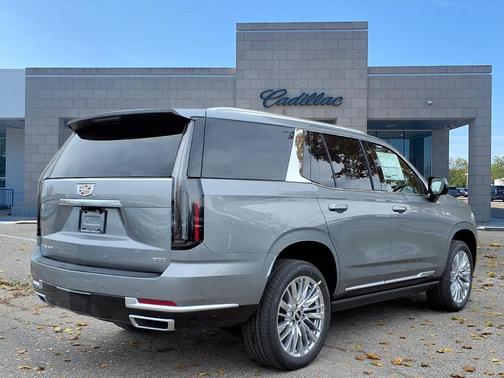 2026 Cadillac Escalade Luxury