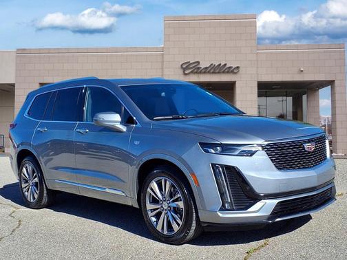 2025 Cadillac XT6 Premium Luxury FWD