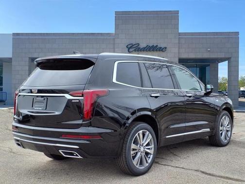 2025 Cadillac XT6 Premium Luxury AWD