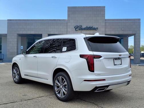 2025 Cadillac XT6 Premium Luxury AWD