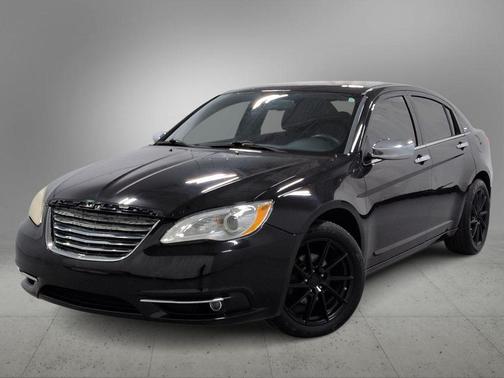 2013 Chrysler 200 Limited