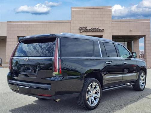 2020 Cadillac Escalade ESV Premium Luxury