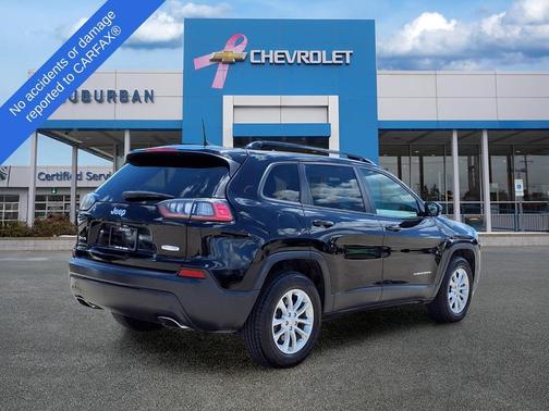 Diamond Black Crystal Pearlcoat 2022 Jeep Cherokee Latitude Lux