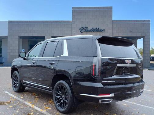 2026 Cadillac Escalade Luxury