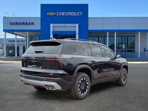 Mosaic Black Metallic 2026 Chevrolet Traverse AWD Z71