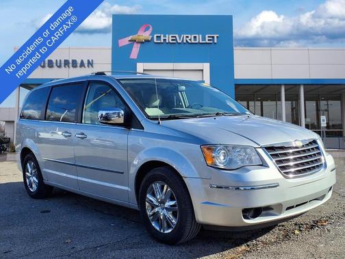 2008 Chrysler Town & Country Limited