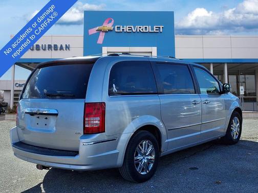 2008 Chrysler Town & Country Limited