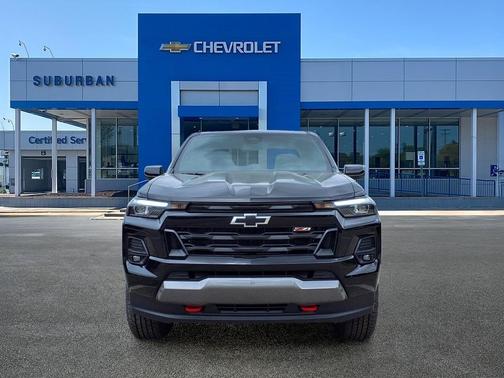 Black 2026 Chevrolet Colorado Z71