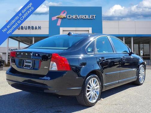2010 Volvo S40 2.4i