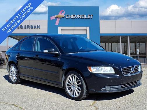 2010 Volvo S40 2.4i